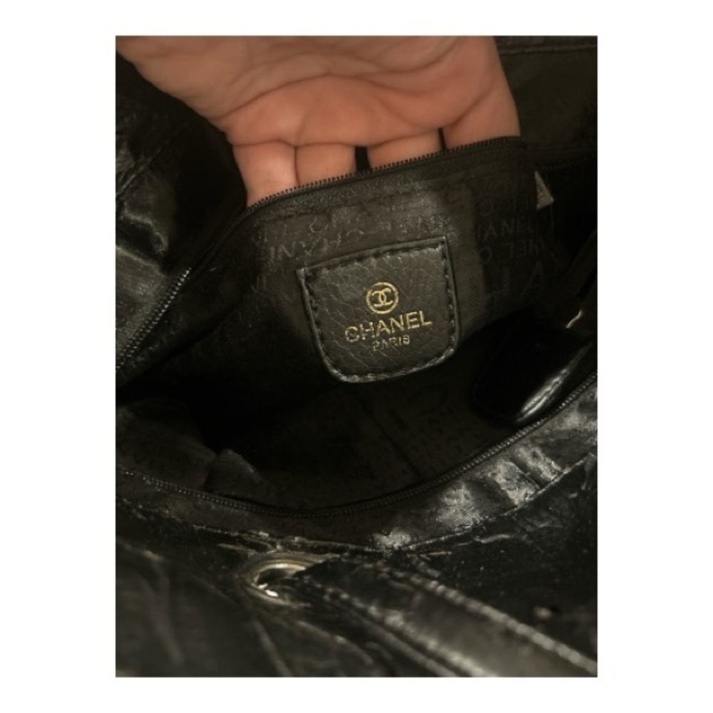 Chanel Black Quilted Purse In Fair Condition. Has Damage Please See Photos! - Picture 15 of 17